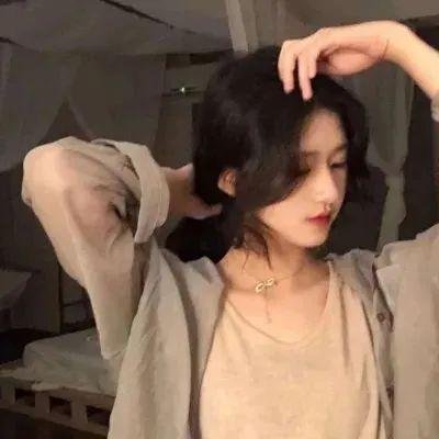 伊芙与火马
